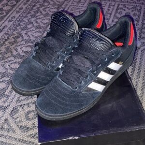 Adidas Sambas black and red